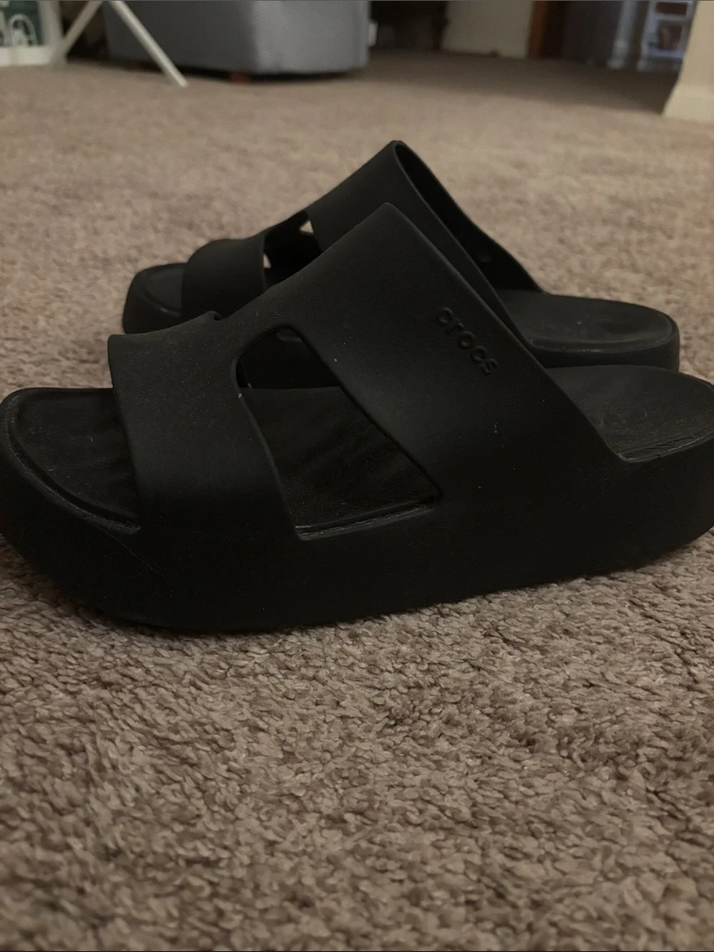 CROCS Platform Getaway H Strap Sandals - Picture 3 of 4